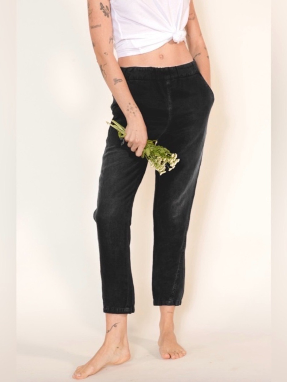 AMO Denim Pull-on Slouch Trouser Washed Black Casual Women’s Size Large NWOT